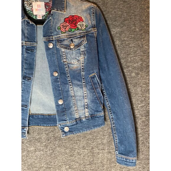LulaRoe Harvey Blue Stonewashed Denim Jean Jacket Size XS Embroidery Rose - Picture 4 of 11